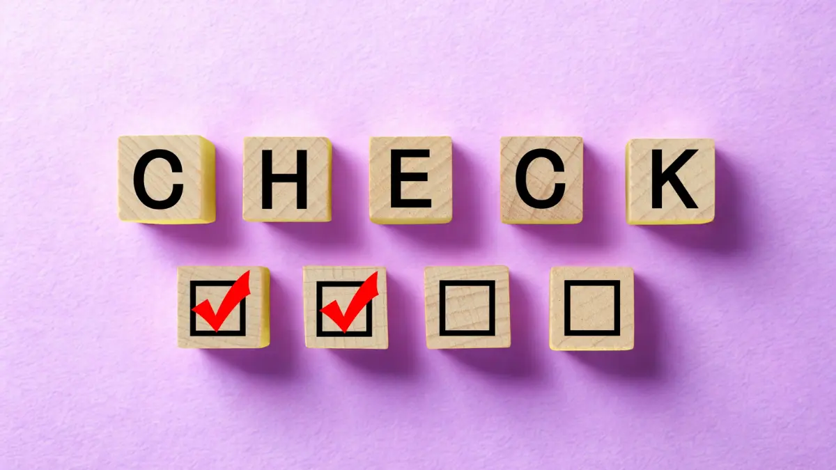 バードモア製品を選ぶべき人の特徴を示すインフォグラフィック。HOEI人気ケージユーザー、ヒーター使用者、信頼性重視の飼育者、システム統合を求める人など5つのタイプを図解。