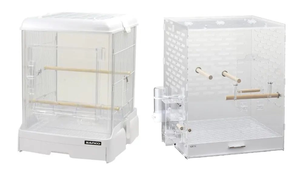 アクリルケージは2タイプ。SANKOクリアバード40は正面と背面がアクリル、コトリウム460-IIは前面・側面・天面がアクリル仕様