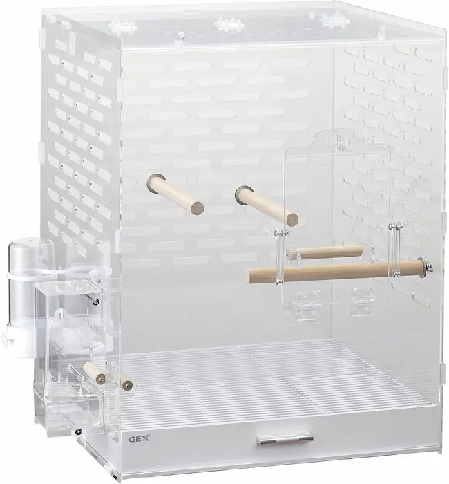 GEXコトリウム460-Ⅱケージ。幅46×奥行40×高さ62cmで観賞性を重視したクリアパネルデザイン、脂粉飛散防止効果があり、インテリアとしても映えるオカメインコ用ケージ。