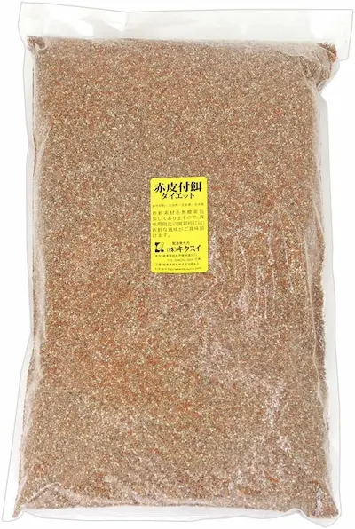 キクスイ赤皮付餌ダイエットのパッケージ。ヒエ・アワ・キビ・カナリーシードのみの究極低脂質配合。